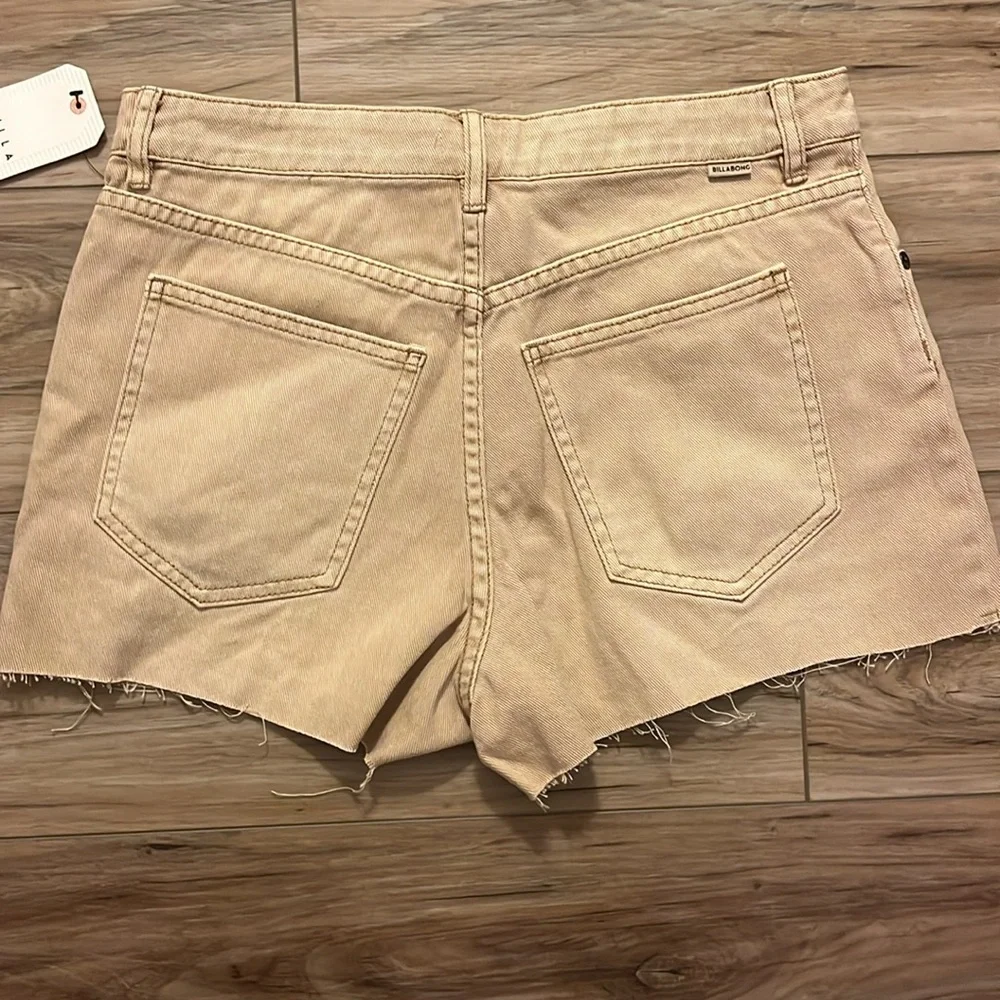Billabong High Tides High Rise Cutoff Denim Shorts Khaki Tan NWT Size 30
